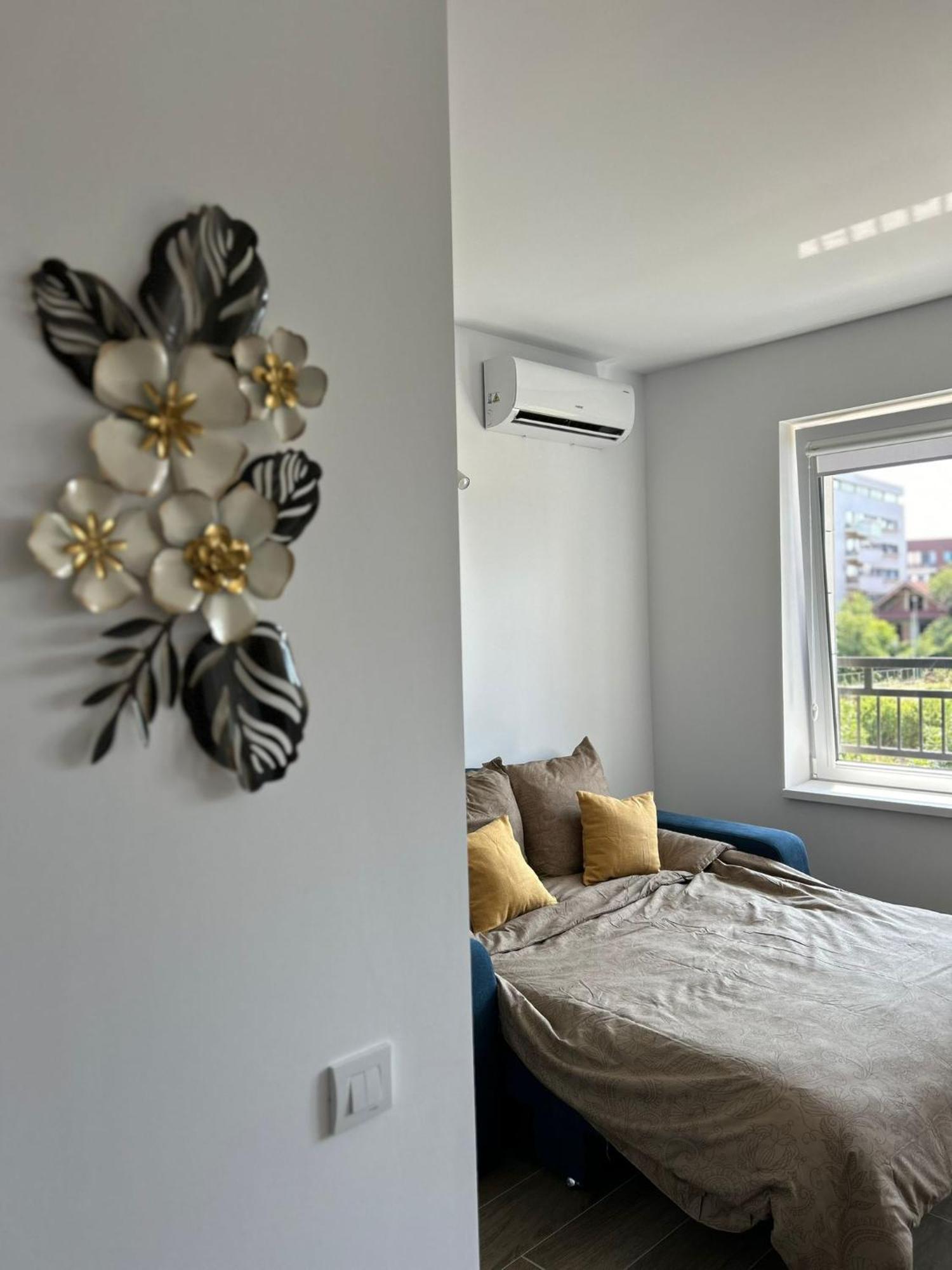 Summit Stay Apartment Bukarest Exteriör bild